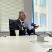 Reza Shah Pahlavi interrogé par l'AFP