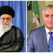 Ali Khamenei contre Reza Shah Pahlavi II