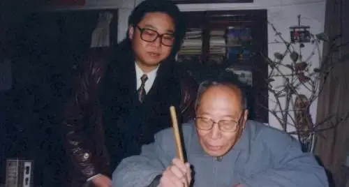 Jin Yuzhang et son père Pu Ren