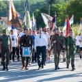 Le prince heritier a la tet d une marche photo dejan damjanovic