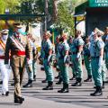 Le roi felipe passe en revue la legion