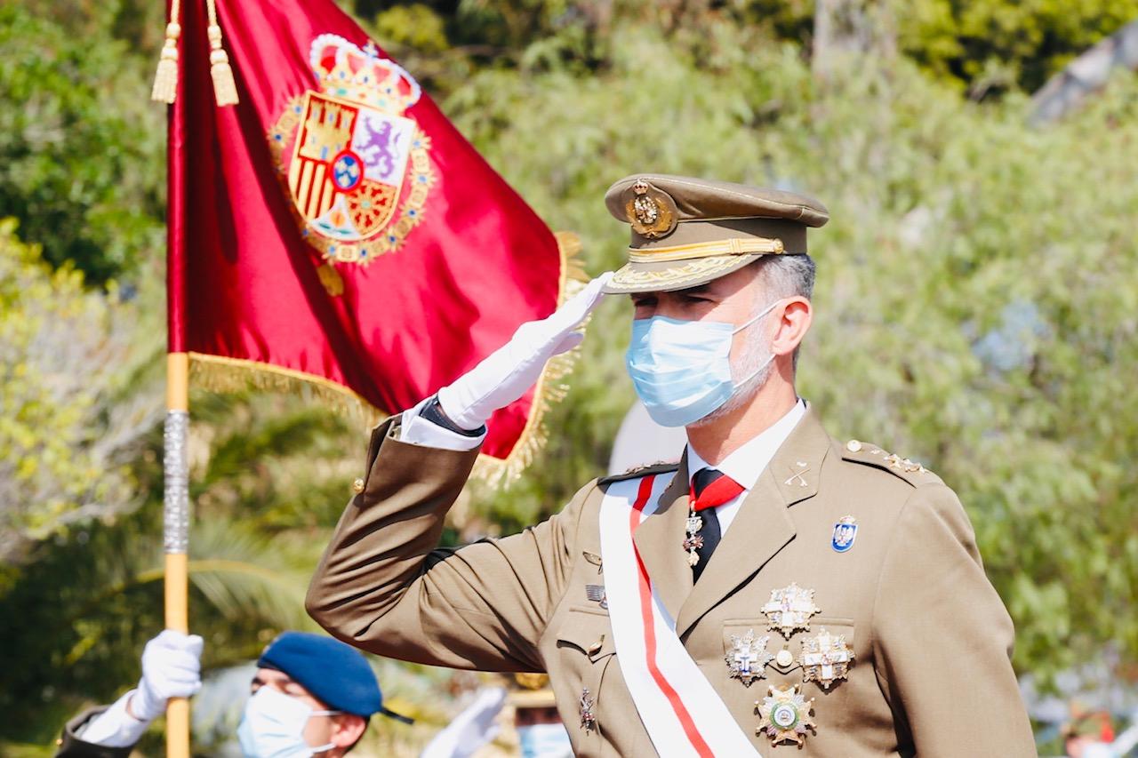 Le roi felipe vi preside la ceremonie du 100eme anniversaire de la legion