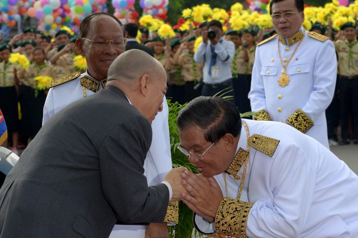 Norodom sihamoni et hun sen