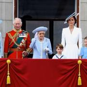 La reine Elizabeth II au balcon de Buckingham