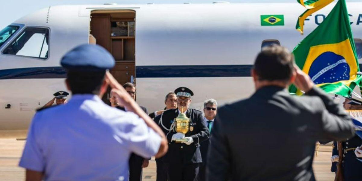 Le coeur de Dom Pedro Ier arrive au Brésil